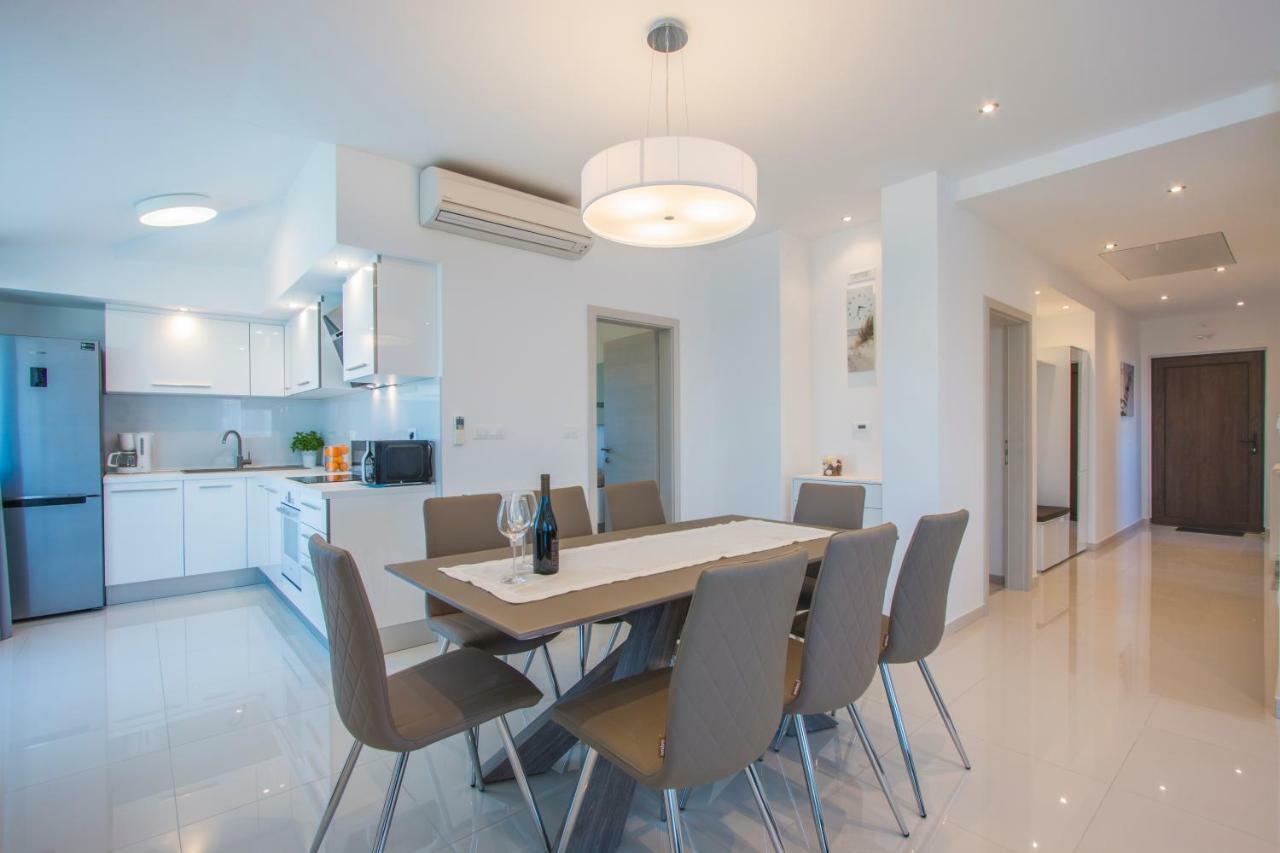 Apartments Igor Медулин Екстер'єр фото